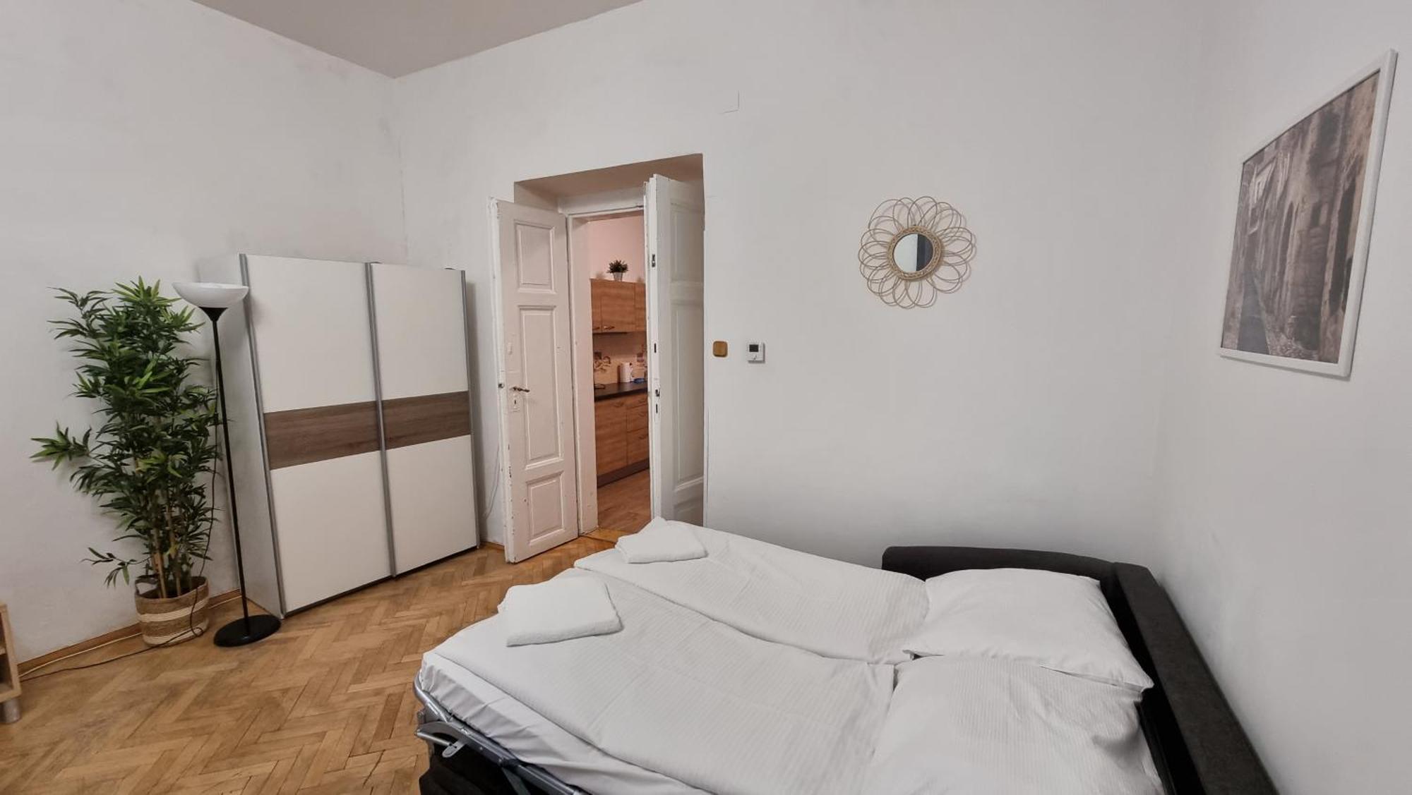 Apartment Krakovska 20 Прага Экстерьер фото